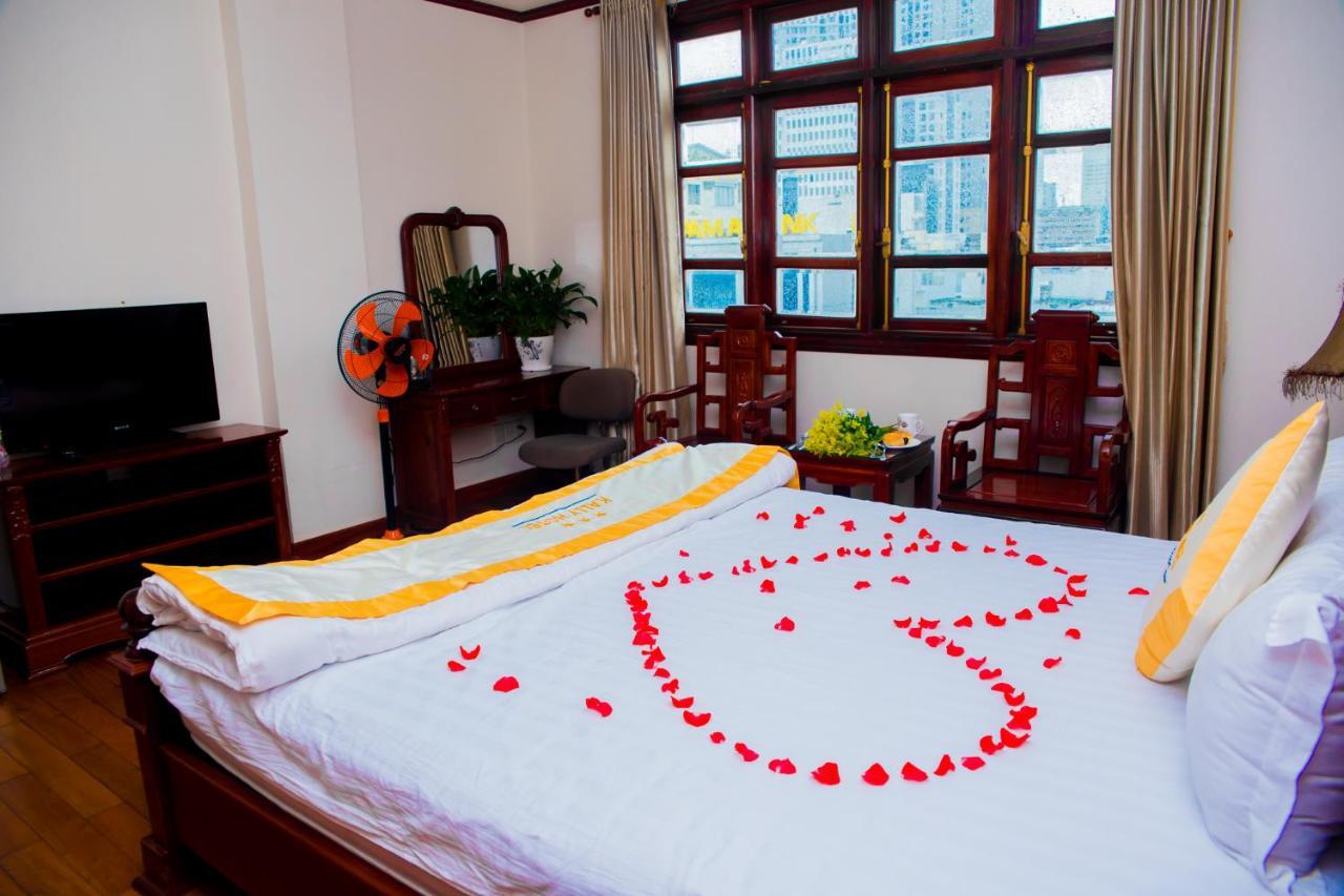Hotel Kally Saigon Хошимін Екстер'єр фото