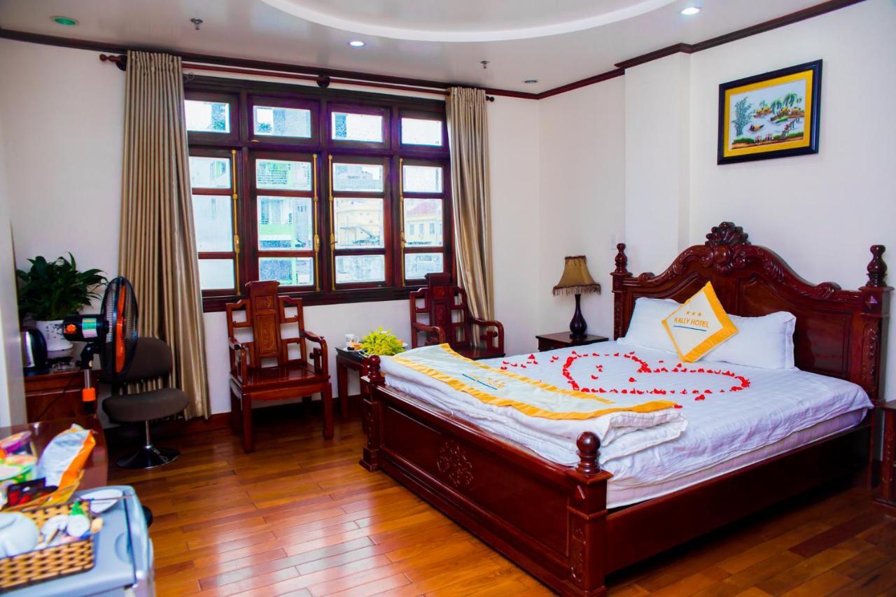 Hotel Kally Saigon Хошимін Екстер'єр фото